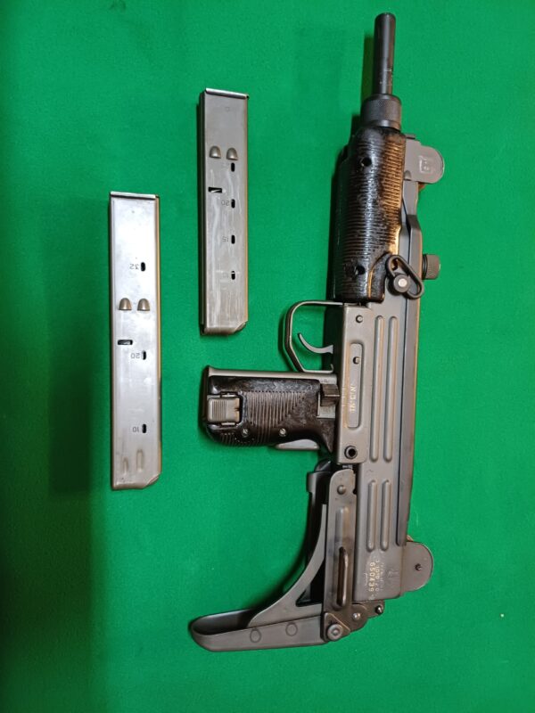 Pistolet Uzi - obrazek 3